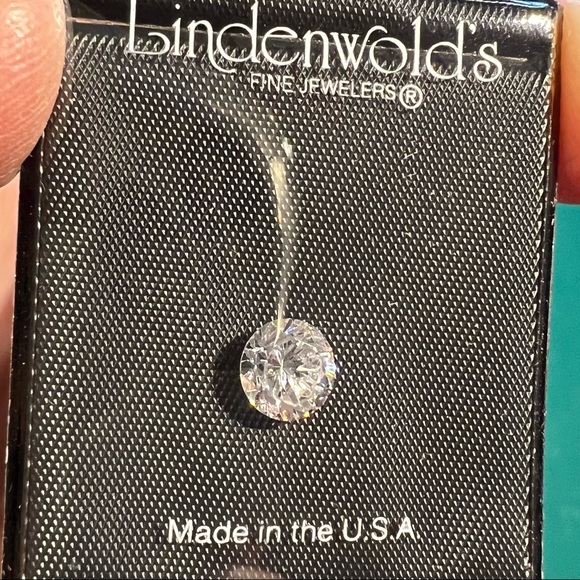 Vintage 1990’s Lindenwold’s CZ (cubic zirconia) one carat gemstone - Picture 5 of 7